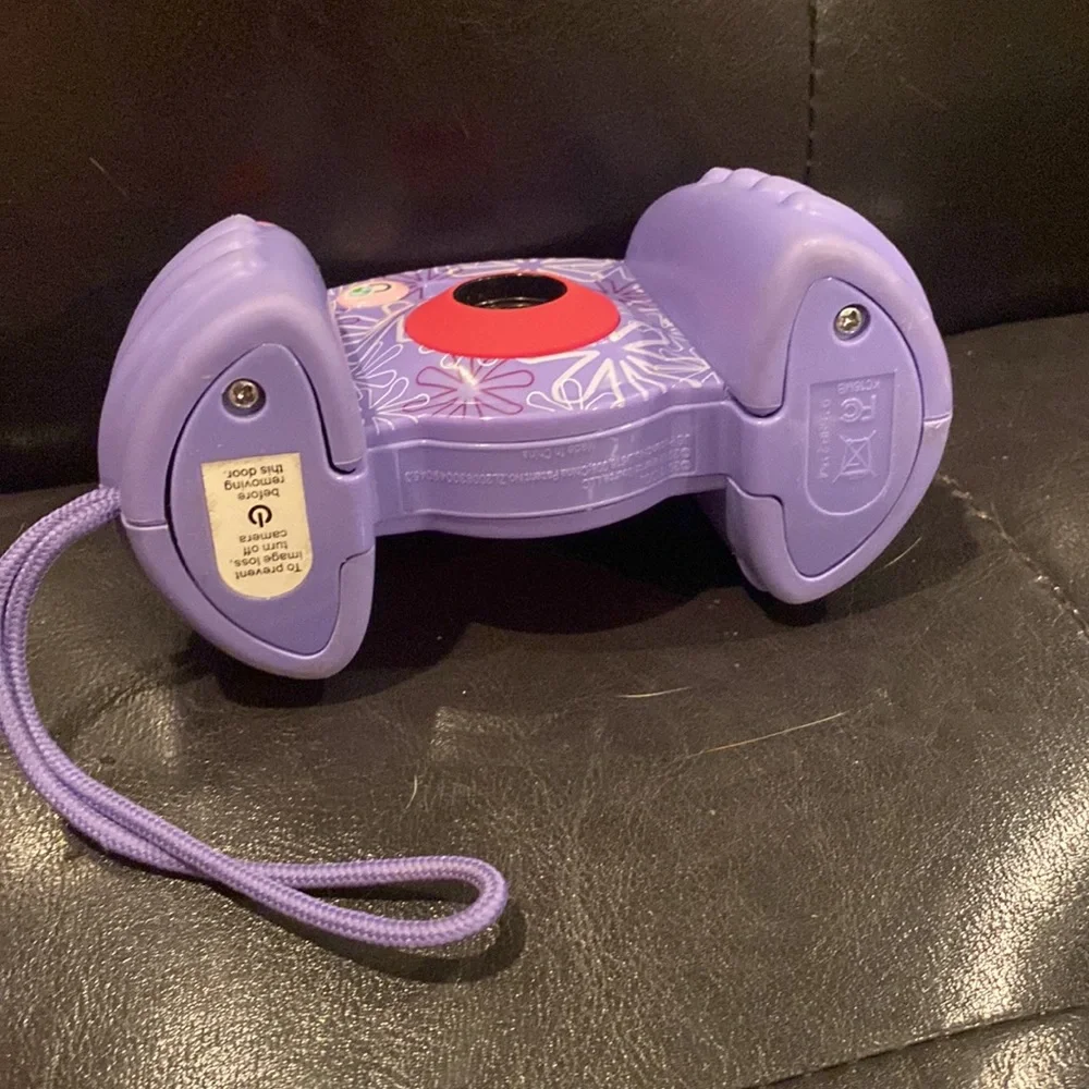 Discovery Battery-Powered Digital Pink and Purple Camera